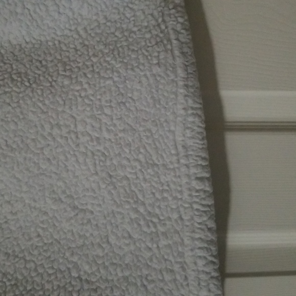 Fleece pullover - Picture 4 of 5